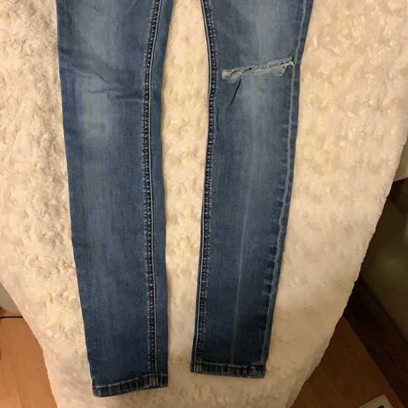 Skinny Jeans - Picture 4 of 5